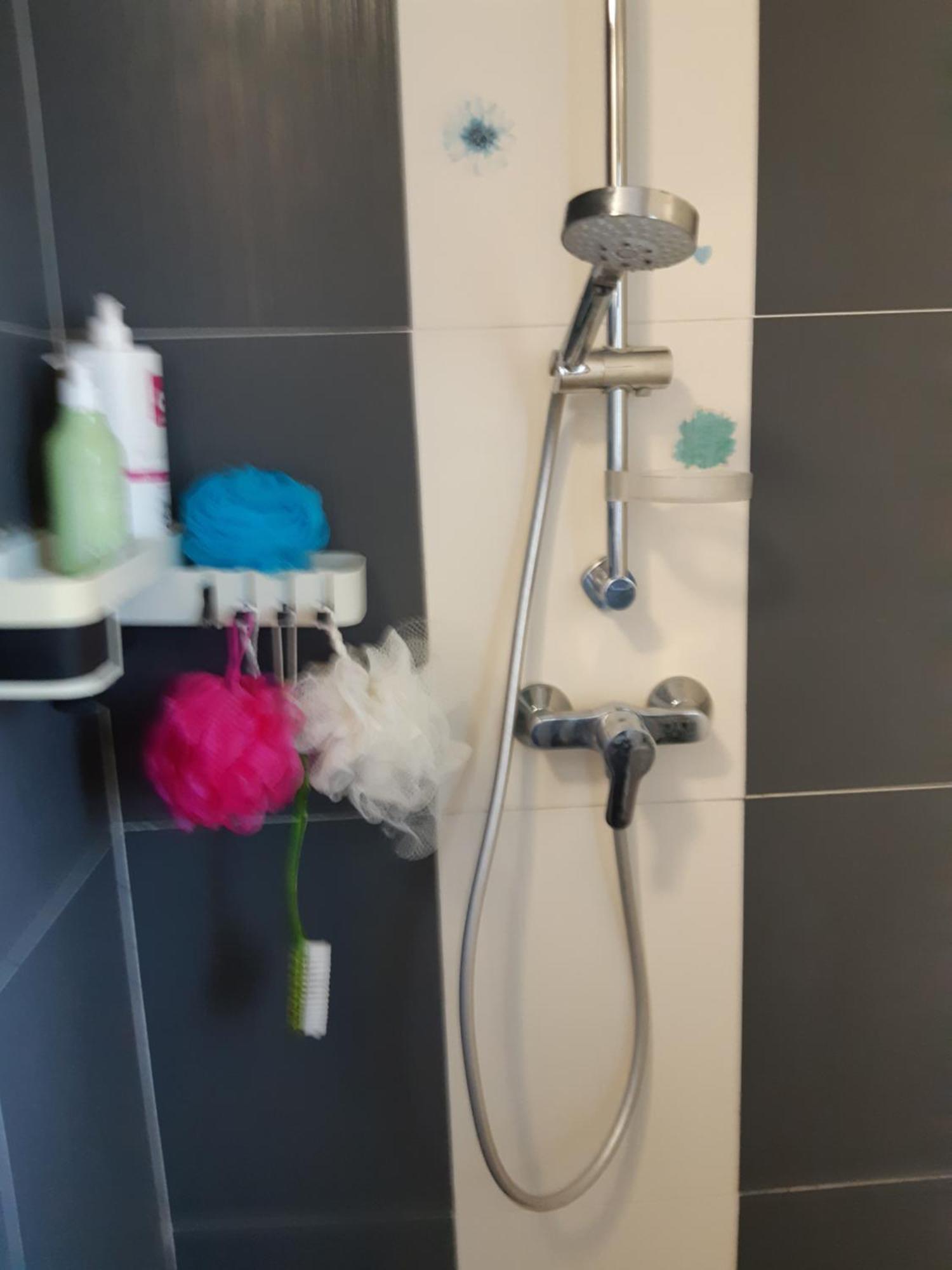 Chambre Lit Double Dans Pavillon , Chez Lilyanne Tonnay-Charente Екстериор снимка